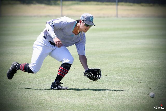 KT 배정대가 5일 호주 질롱 베이스볼센터에서 외야수비훈련을 하고 있다. 사진제공｜KT 위즈