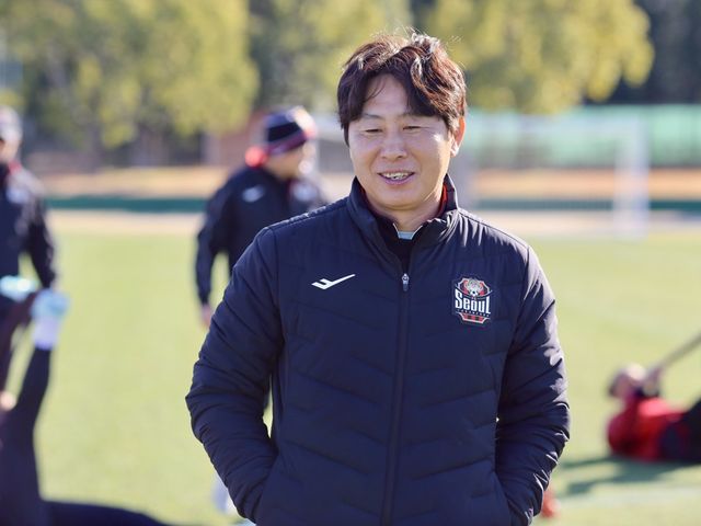 서울 김기동 감독은 포항에 이어 서울에서도 승승장구하고 있다. 선수 시절에 이어 지도자로서도 ‘정도’를 걸으며 자신과 팀의 방향성이 옳다는 것을 K리그1 우승으로 증명하려고 한다. 사진제공｜FC서울