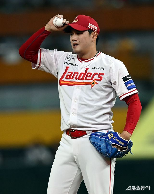 SSG 서진용. 스포츠동아DB