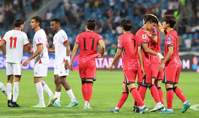 지난해 10월 요르단 원정에서 승리한 축구대표팀.. /뉴스1 ⓒ News1 김도우 기자