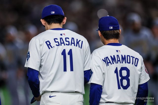 사사키 로키-야마모토 요시노부. 사진=게티이미지코리아