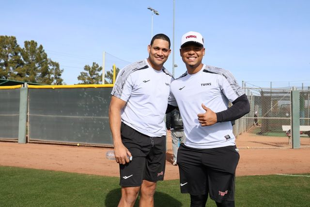 LG 요니 치리노스(왼쪽)와 엘리에이저 에르난데스. 사진제공｜LG 트윈스