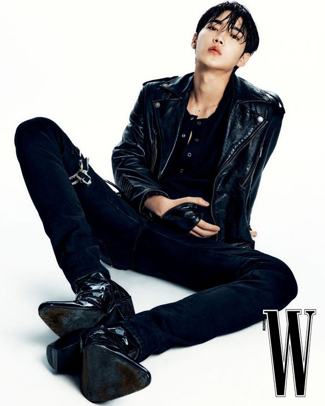 [사진=더블유 코리아]