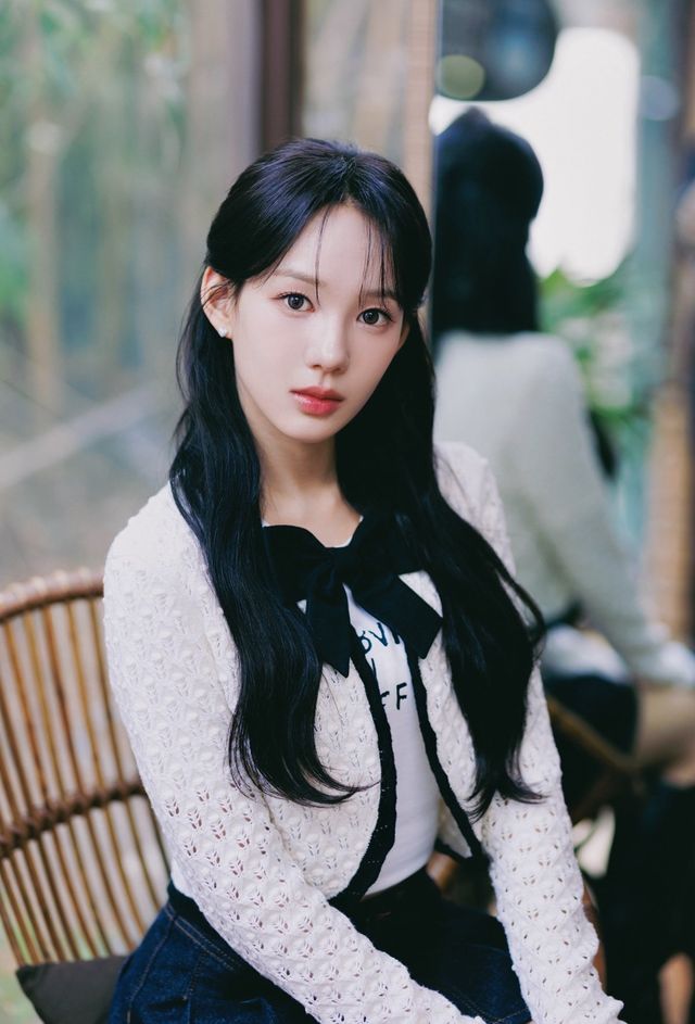 유사랑, 사진제공=웨이크원