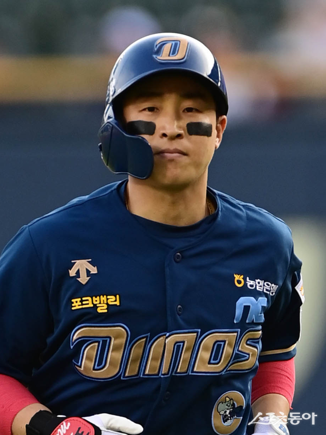 NC 손아섭은 지난해 십자인대 부상을 당해 8년 연속 150안타, 14년 연속 100안타 행진을 마감했다. 그러나 지난겨울 피지컬에 초점을 맞추고 훈련하며 몸상태를 회복했고, 올해 초반 쾌조의 타격감을 자랑하고 있다. 스포츠동아 DB