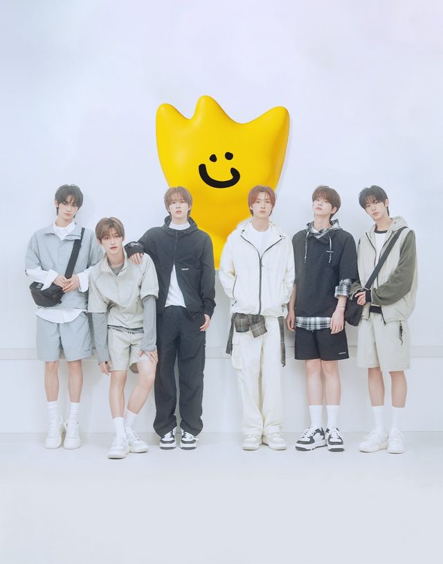 ‘청춘 아이콘’ 투어스가 MZ세대 대표 캐주얼 의류 브랜드 와키윌리(Wacky WiLLy) 전속 모델로 낙점 받았다. 사진제공|와키윌리