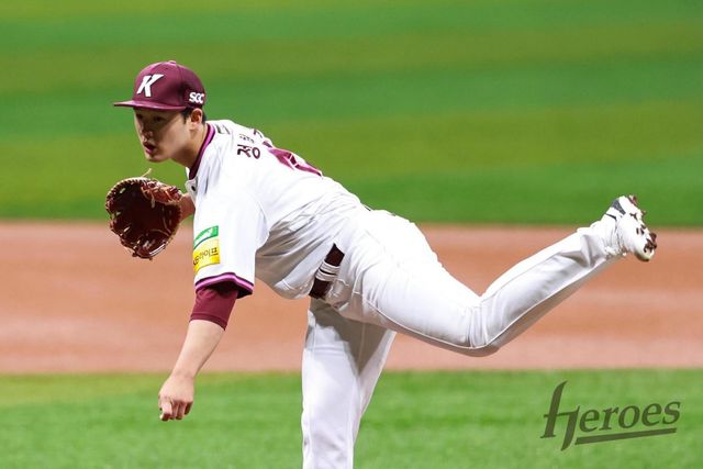 키움 히어로즈 정현우는 개막 후 3경기에서 모두 5이닝 이상을 소화하며 제 몫을 해냈다. 등판을 거듭할수록 투구내용이 좋아지고 있다는 점도 기대를 키운다. 사진제공ㅣ키움 히어로즈