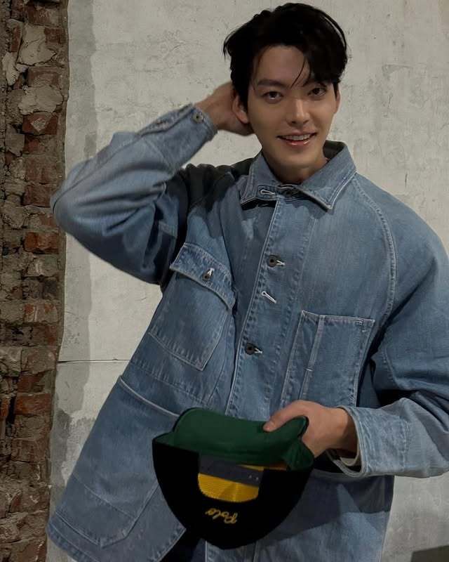 김우빈 SNS 캡처