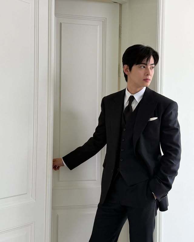 차은우 SNS 캡처