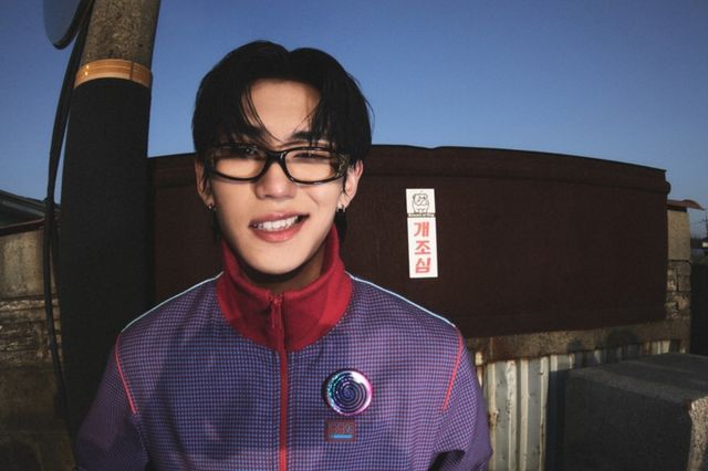 [사진 = AOMG 제공]