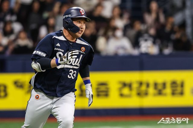 이승엽 두산 감독은 김인태를 두고 “타석에서 상대와 싸우는 모습은 가장 좋다”고 칭찬했다. 김인태는 지난 시즌 ‘오재원 사태’ 여파로 실전감각 저하가 우려됐지만, 이를 말끔히 지워내며 타선에 큰 힘을 보태고 있다. 사진제공｜두산 베어스