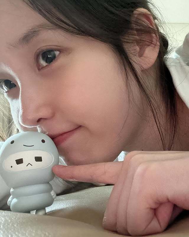 아이유 소셜 캡처