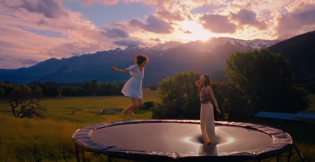 KiiiKiii(키키)&nbsp;‘I DO ME’ MV