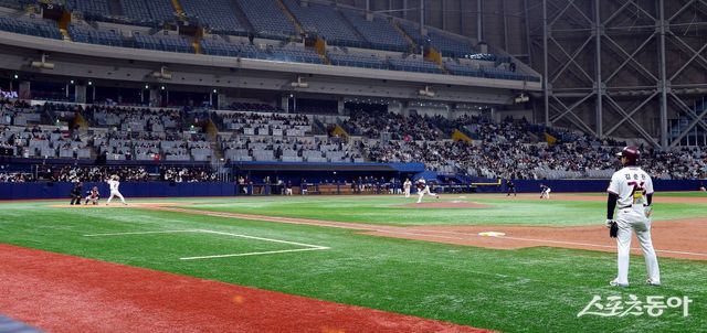 키움 히어로즈가 2025시즌 첫 홈경기 매진을 기록했다. 스포츠동아 DB