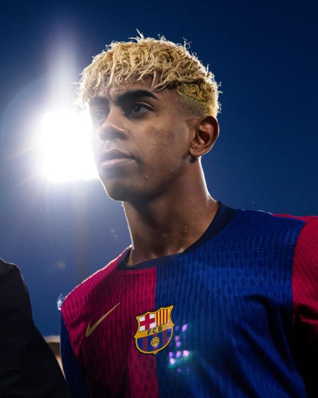 FC바르셀로나의 ‘신성’ 라민 야말의 활약에 전 세계가 감탄하고 있다. 그는 1일(한국시간) 에스타디 올림픽 류이스 쿰파니스에서 열린 인터 밀란과 UCL 4강 1차전 홈경기에서 골맛을 보며 다시 한 번 이름값을 했다. 사진출처 ｜FC바르셀로나 SNS