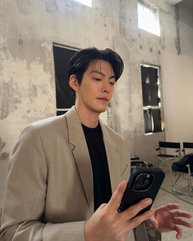 김우빈 소셜 캡처