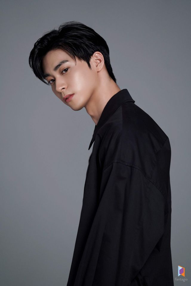 배우 한기찬. 사진제공ㅣ판타지오