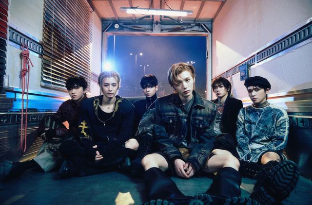 보이넥스트도어의 새 앨범 ‘No Genre’이 발매 닷새 만에 판매량 100만 장을 돌파했고, 타이틀곡 ‘I Feel Good’은 멜론 탑 100‘ 상위권에 진입하며 흥행에 시동을 걸었다. 사진제공 | KOZ 엔터테인먼트