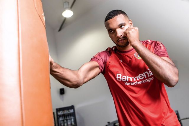 독일 매체 ‘키커’는 17일(한국시간) “바이에른 뮌헨이 요나탄 타 영입을 앞두고 있다. 구단은 다음 시즌 그와 함께 다요 우파메카노를 수비의 중심으로 구성할 계획”이라고 보도했다. 사진출처｜바이에른 뮌헨 페이스북