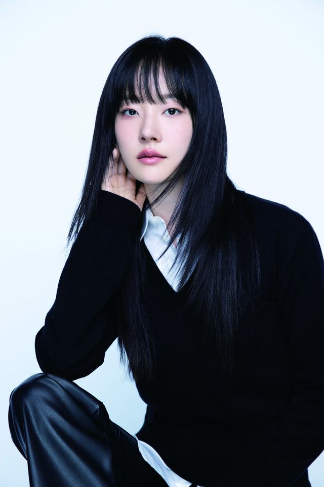 사진｜아우터유니버스