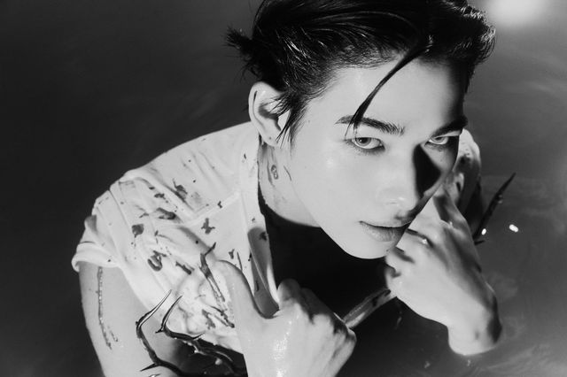 엔하이픈의 새&nbsp;앨범&nbsp;‘DESIRE UNLEASH’ 마인드&nbsp;버전 콘셉트 사진 속 니키. 사진제공 | 빌리프랩