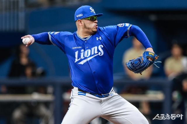 삼성 라이온즈 아리엘 후라도가 21일 고척 키움전에서 역투하고 있다. 이날 6이닝 1실점을 기록한 후라도는 올 시즌 가장 먼저 10번째 QS 고지를 밟았고, 팀의 5월 첫 연승까지 이끌었다. 사진제공｜삼성 라이온즈