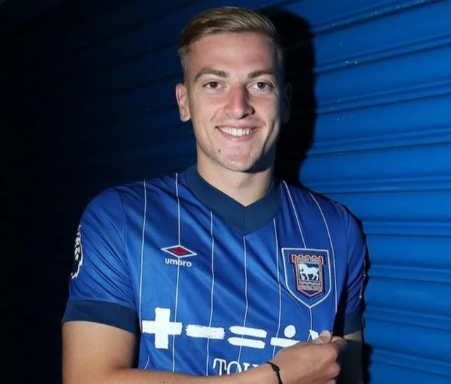 입스위치 리암 델랍이 팀의 강등으로 이적할 것으로 보인다. 차기 행선지가 첼시, 맨유, 뉴캐슬, 에버턴으로 압축된 가운데, 현지 언론에선 첼시행 가능성을 가장 높게 점친다. 사진출처│입스위치 홈페이지