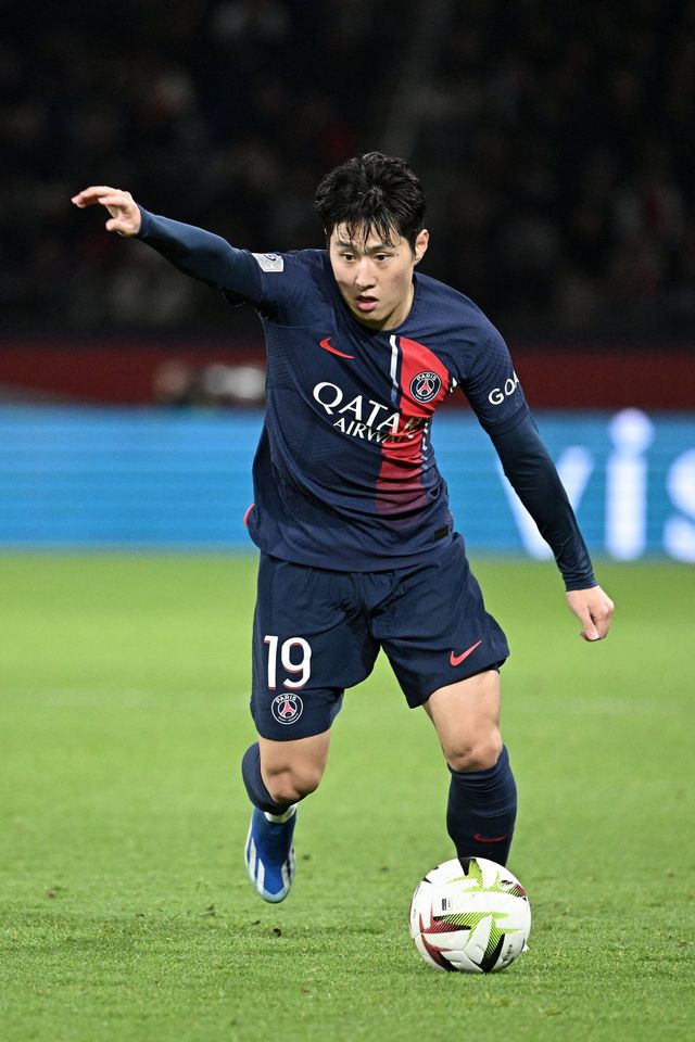 PSG 이강인은 다음달 1일(한국시간) 독일 뮌헨의 알리안츠 아레나에서 열릴 인터 밀란과 2024~2025시즌 UCL 결승 출전 여부가 불투명하다. 현재로선 교체 출전 가능성이 점쳐진다. 출전시 박지성과 손흥민에 이은 한국인 3번째 UCL 결승 출전자가 되며, 우승할 경우 박지성에 이은 2번째 UCL 우승 한국선수가 될 예정이다. 신화뉴시스
