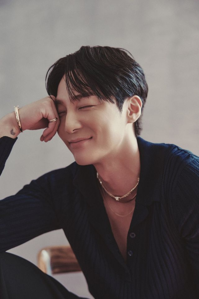 [사진 = 웨이크원 제공]