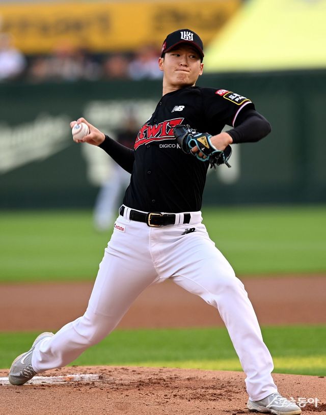 KT 배제성은 이달 17일 상무 제대를 앞두고 있다. KT 투수진을 한층 더 탄탄하게 해주리라 많은 기대를 받고 있다. 스포츠동아DB