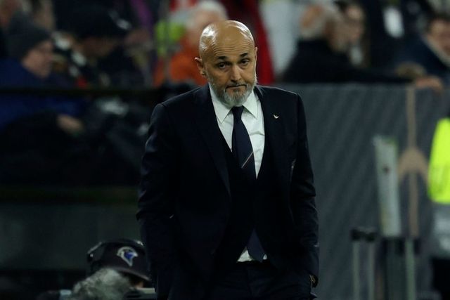 루치아노 스팔레티 감독이 이탈리아 대표팀 사령탑직에서 물러나기로 결정됐다. 7일 이탈리아가 안도라와 2026북중미월드컵 유럽예선 I조 첫 번째&nbsp;원정경기에서 0-3으로 패한 여파가 컸다. 사진출처｜이탈리아축구협회 페이스북