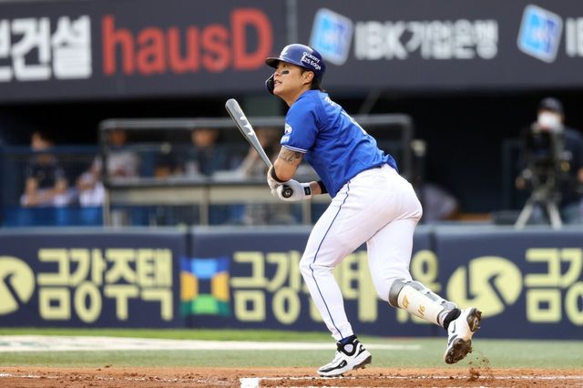 삼성 류지혁은 10일 광주 KIA전에서 왼쪽 엄지손가락을 다쳤다. 병원 검진받은 4곳의 결과가 모두 달라 대구로 이동해 재검진할 계획이다. 사진제공｜삼성 라이온즈