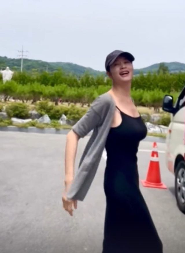 사진=김혜수 인스타그램