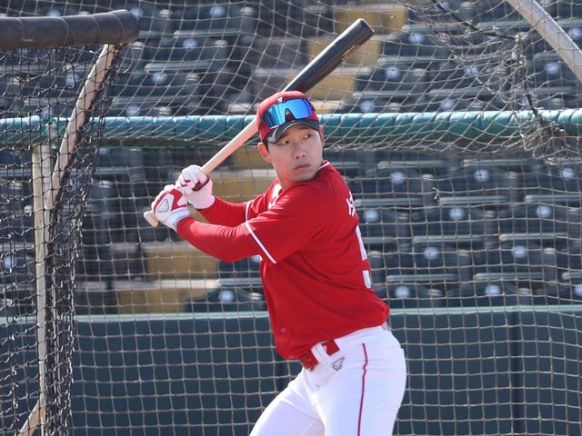 SSG 석정우는 19일 고척 키움과 원정경기에서 교체출전해 11회초 결승 2점 홈런을 터트려 팀 승리에 혁혁한 공을 세웠다. 사진제공｜SSG 랜더스