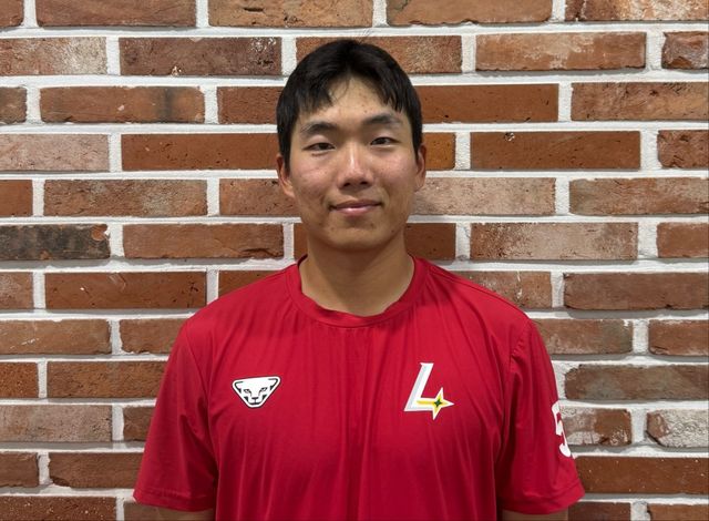 SSG 석정우는 19일 고척 키움과 원정경기에서 교체출전해 11회초 결승 2점 홈런을 터트려 팀 승리에 혁혁한 공을 세웠다. 사진제공｜SSG 랜더스