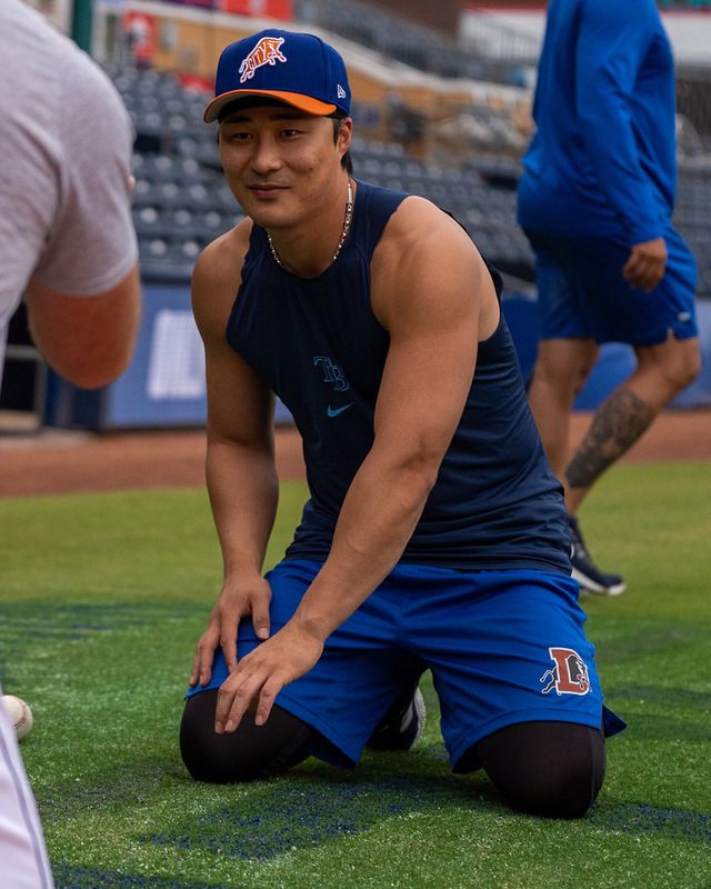 탬파베이 김하성은 최근 가벼운 훈련을 진행했다. 곧 트리플A 재활경기를 거쳐 빅리그에 콜업될 것으로 전망된다.｜더럼 불스 공식 SNS