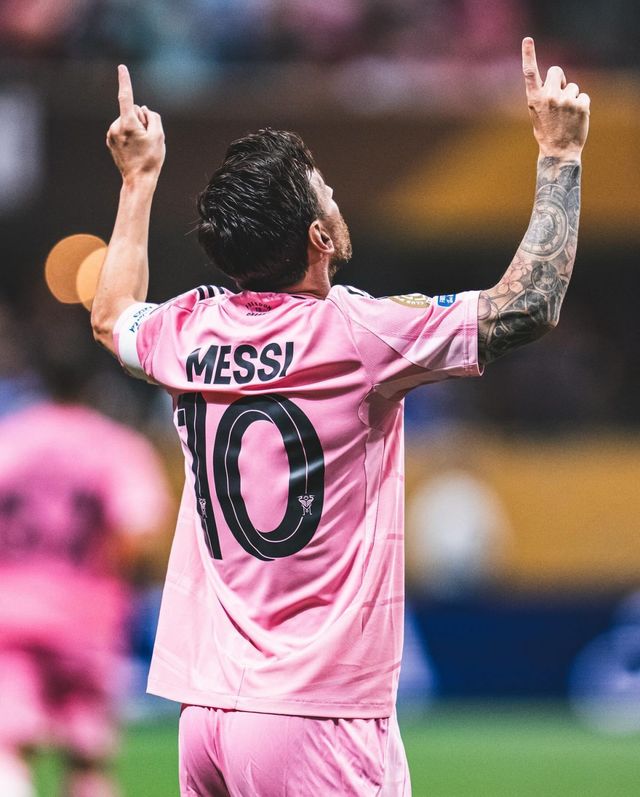 이탈리아 축구 전문 기자 니콜로 스키라에 따르면, 메시와 인터 마이애미는 2026년 12월까지 계약 연장을 두고 막바지 조율 중이다. 사진출처｜인터 마이애미 페이스북