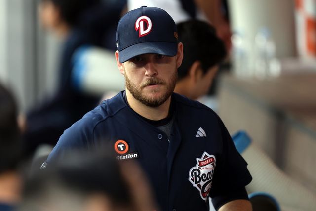 두산 어빈은 17일 대구 삼성전에서 2.2이닝 8실점으로 부진했다. 그는 기술과 멘탈 등에서 여러 변화에 나선 뒤 다음 등판을 준비한다. 사진제공｜두산 베어스