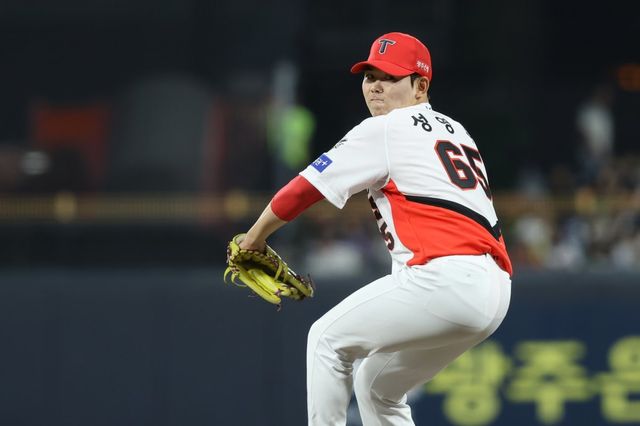 KIA 성영탁은 21일까지 1군 13경기 17.2이닝 무실점 투구를 이어가며 불펜진에 활력을 불어넣고 있다. 사진제공｜KIA 타이거즈