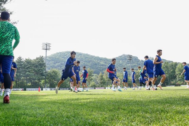 대한축구협회는 15년째 10만원으로 동결된 국가대표팀 수당을 인상하려는 움직임을 보이고 있다. 사진제공｜대한축구협회