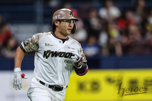 키움 임지열은 24일 고척 KIA와 홈경기에서 결승포를 포함해 3안타 4타점으로 활약해 야구 인생에 기억남을 맹활약을 펼쳤다. 사진제공｜키움 히어로즈