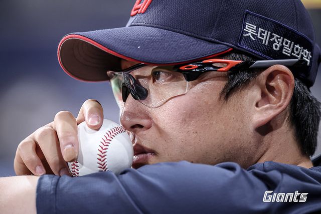 롯데 에이스 박세웅의 부진이 길어지고 있다. 1군 엔트리에서 말소된 뒤 재정비를 거치고도 아쉬운 투구 내용이 이어지고 있다. 사진제공｜롯데 자이언츠