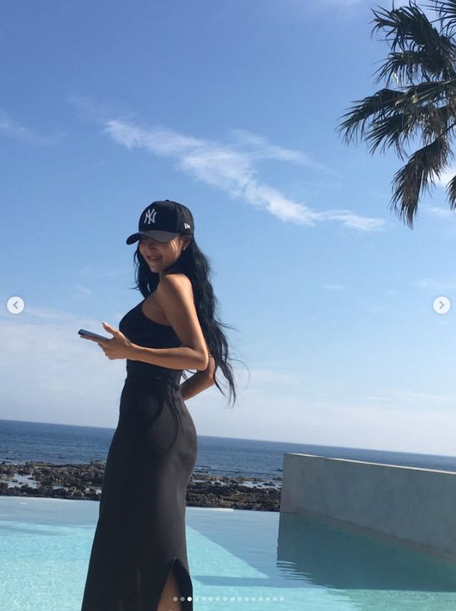 사진｜화사 인스타그램