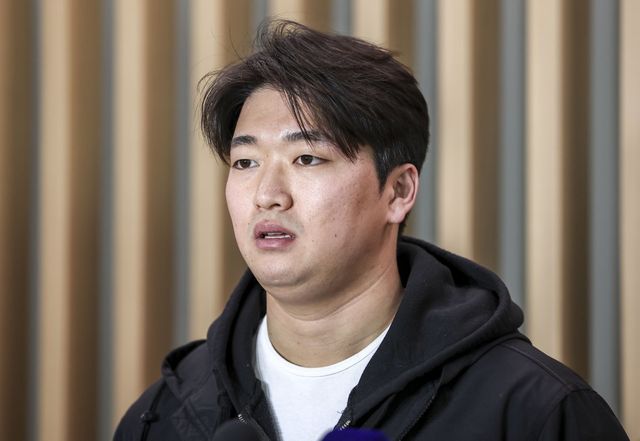 디트로이트와 마이너리그 계약으로 미국 도전을 이어가게 된 고우석이 이적 후 첫 등판에서 고전했다. 뉴시스