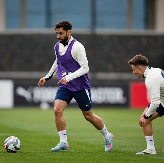 맨유 주장 브루노 페르난데스는 중동으로 가지 않는다. 알힐랄의 엄청난 제안을 거절하면서 맨유와의 동행 영부에 시선이 쏠리고 있다. 사진출처｜맨체스터 유나이티드 페이스북