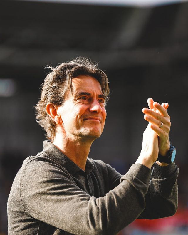 토트넘은 엔제 포스테코글루 감독의 후임으로 브렌트퍼드를 이끌고 있는 토마스 프랭크 감독(사진)을 낙점했다. 사진출처｜브렌트퍼드 페이스북