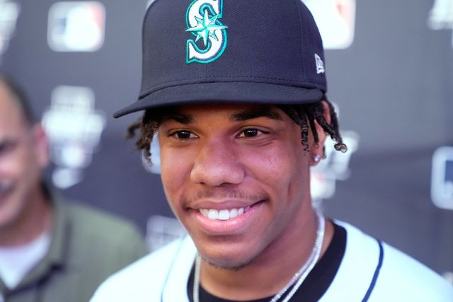 주란젤로 세인자는 올해 MLB 신인드래프트 1라운드 15순위에 시애틀의 지명을 받은 양손 투수다. 13일 트루이스트파크에서 열리는 마이너리그 퓨처스 올스타전에서 그를 볼 수 있을 전망이다. AP뉴시스