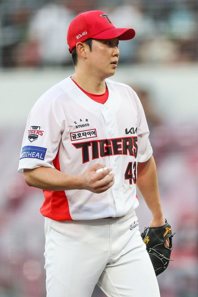 KIA 김건국은 1일 광주 SSG와 원정경기에서 선발등판해 4.1이닝 2실점으로 활약했다. 외국인 투수 네일의 공백을 채우며 팀 승리에 힘을 보탰다. 사진제공｜KIA 타이거즈