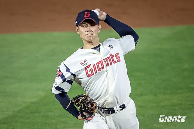 롯데 홍민기. 사진제공｜롯데 자이언츠