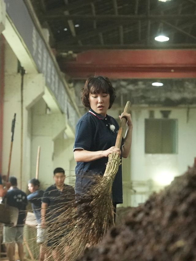 언어 장벽 속에서도 보디랭귀지로 현지인들과 소통하며 값진 경험을 얻은 이은지는, 프로그램의 콘셉트인 ‘내돈내먹’ 정신에 충실히 임하며 생존형 리얼리티의 묘미를 더했다.&nbsp; 사진제공|